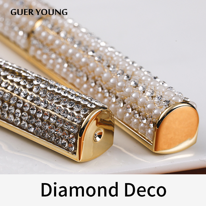 Acabamento de decoração diamante no tubo